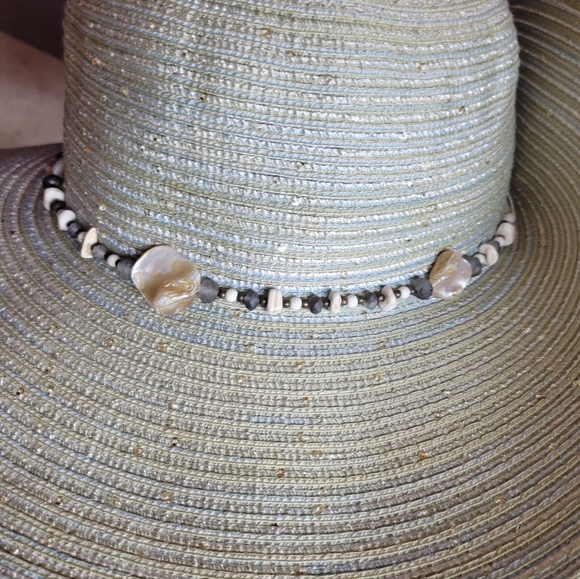 NWT women adjustable embellished Cappelli sunhat perfect for the b - Picture 3 of 7